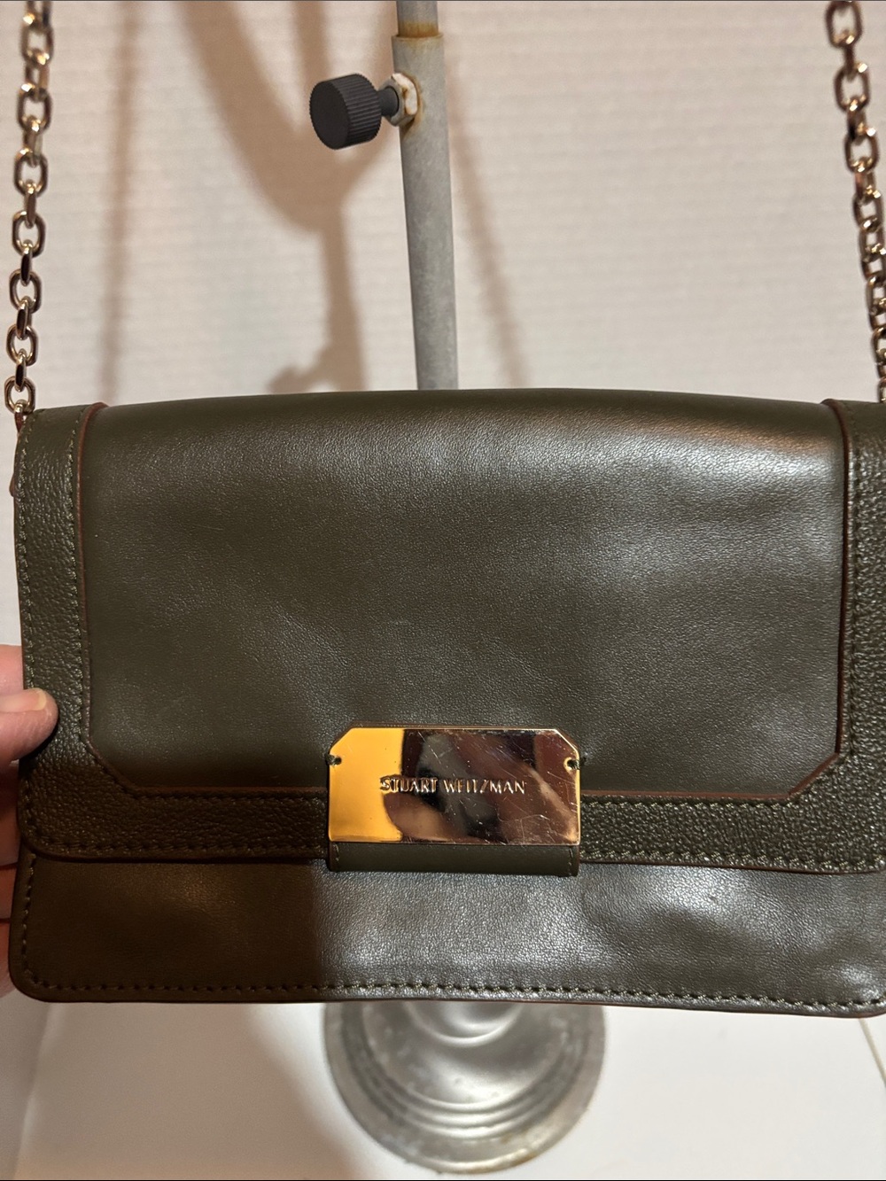 Stuart Weitzman Brand Olive Green Leather Crossbody Bag with Chain Strap